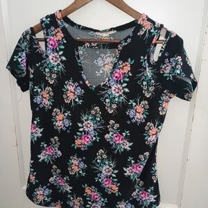 Black and Pink Cut Out Short Sleeve T-Shirt